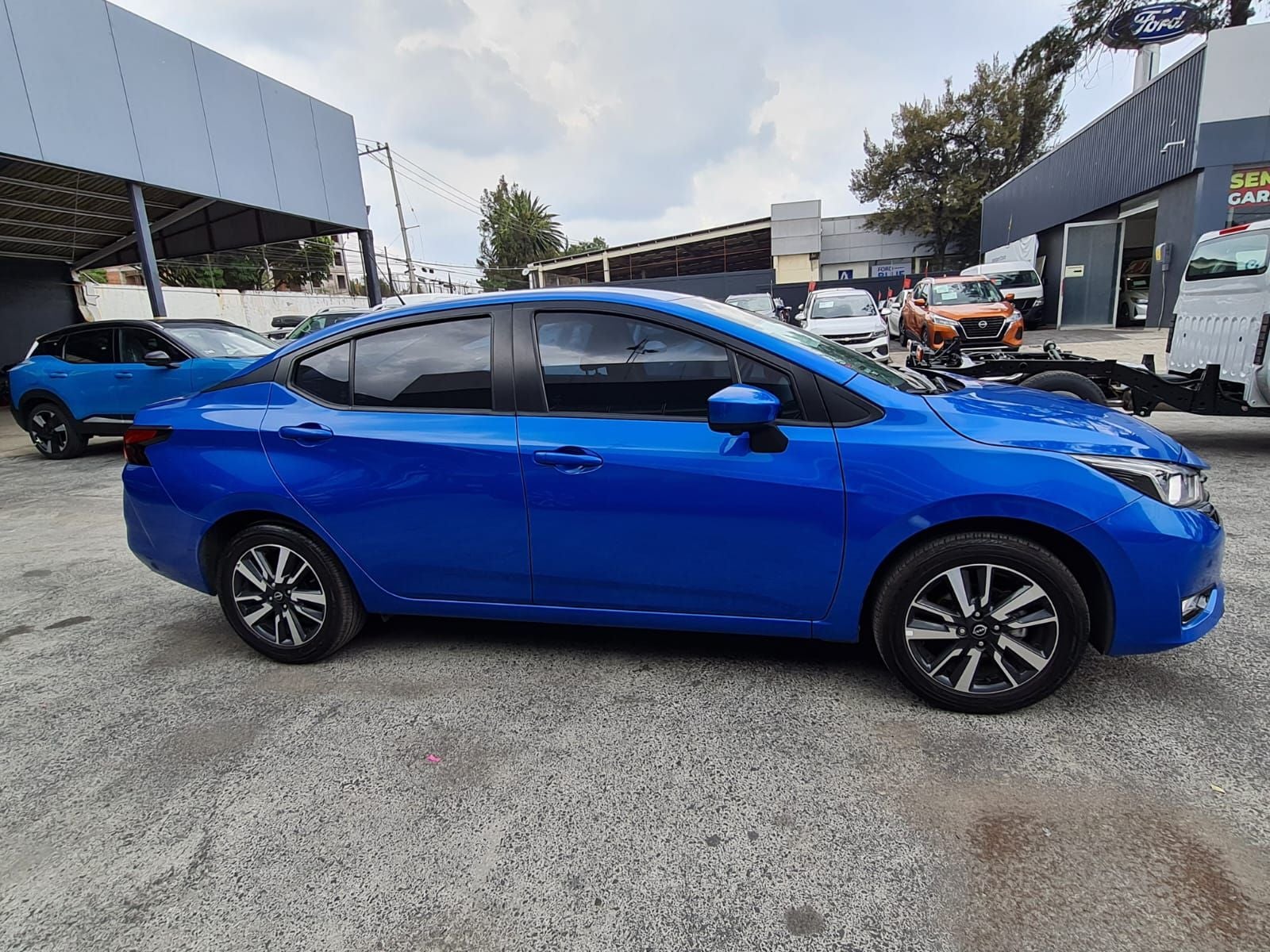 2025 Nissan Versa 1.6 Advance Mt