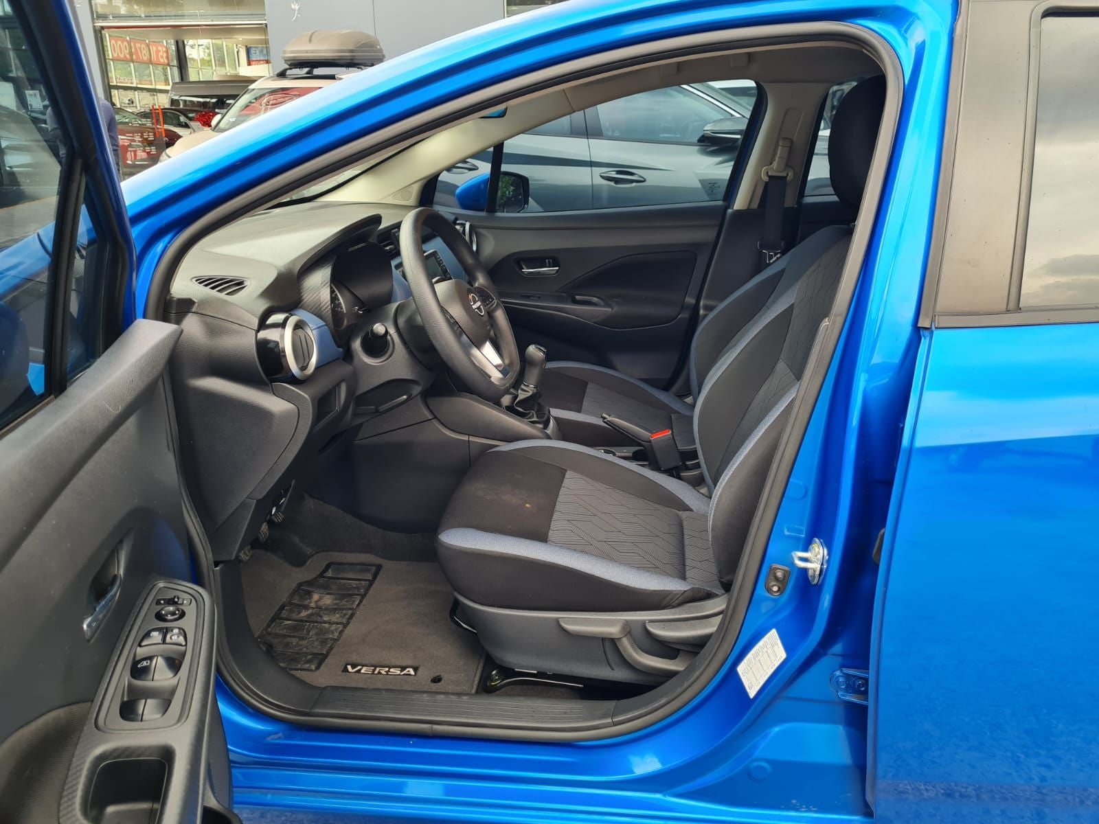 2025 Nissan Versa 1.6 Advance Mt