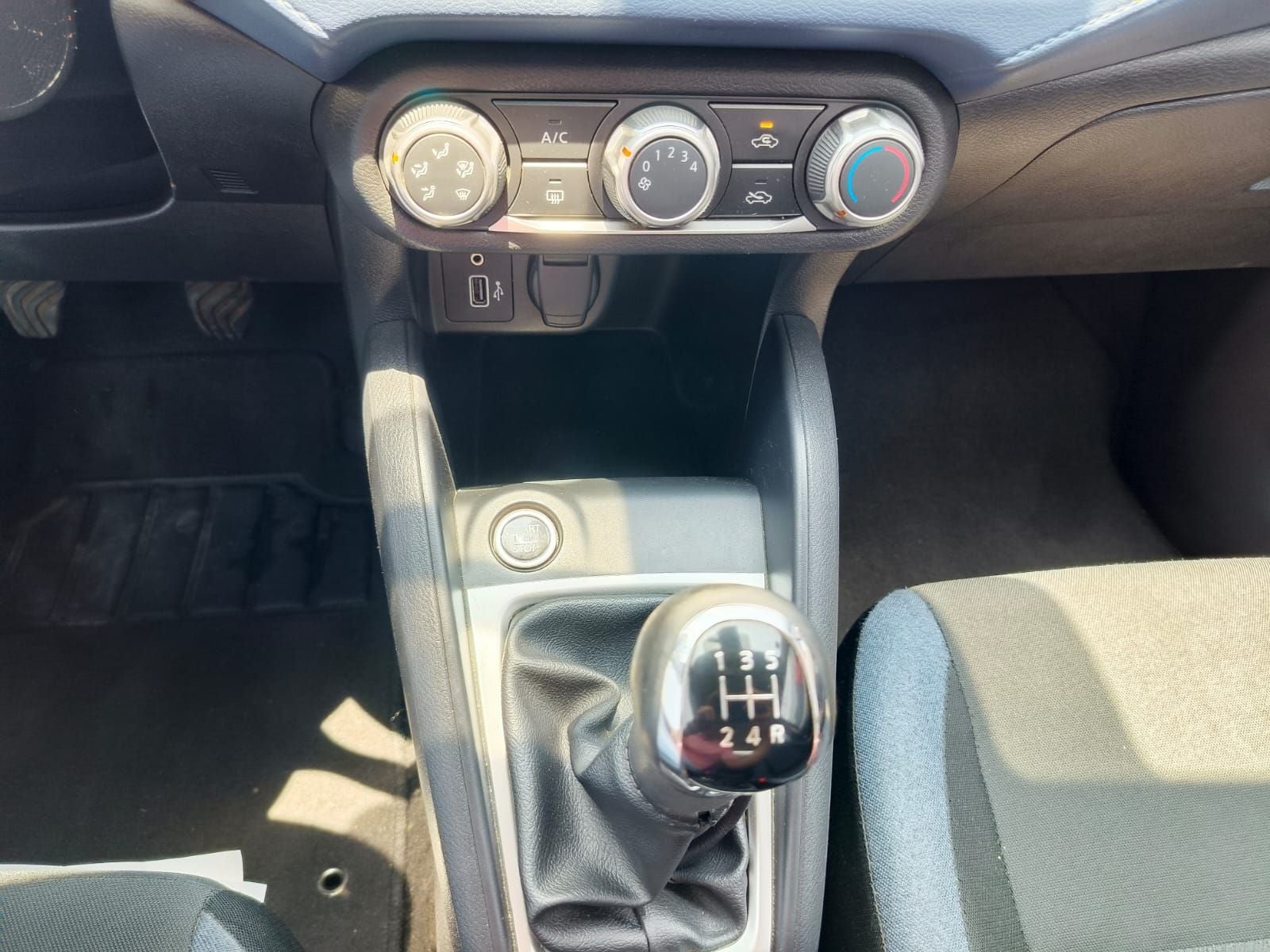 2023 Nissan Versa 1.6 Advance Mt