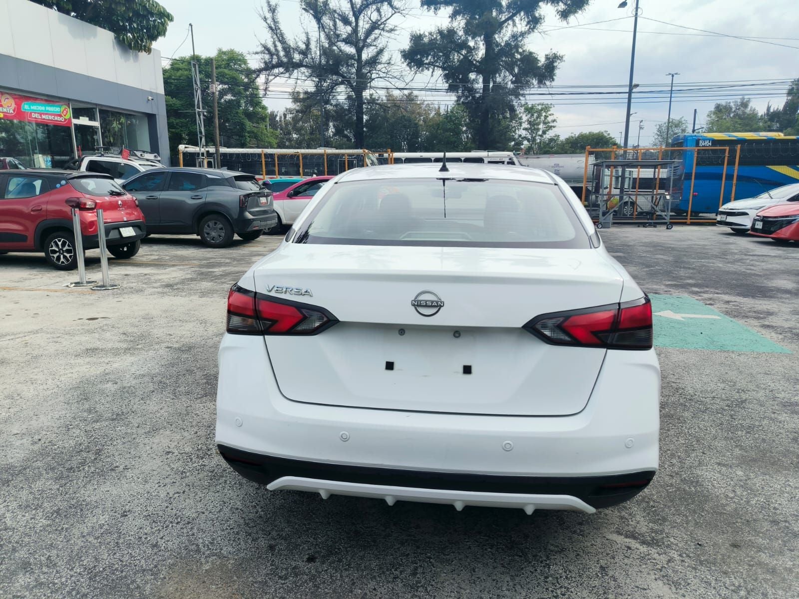 2024 Nissan Versa 1.6 Sense At
