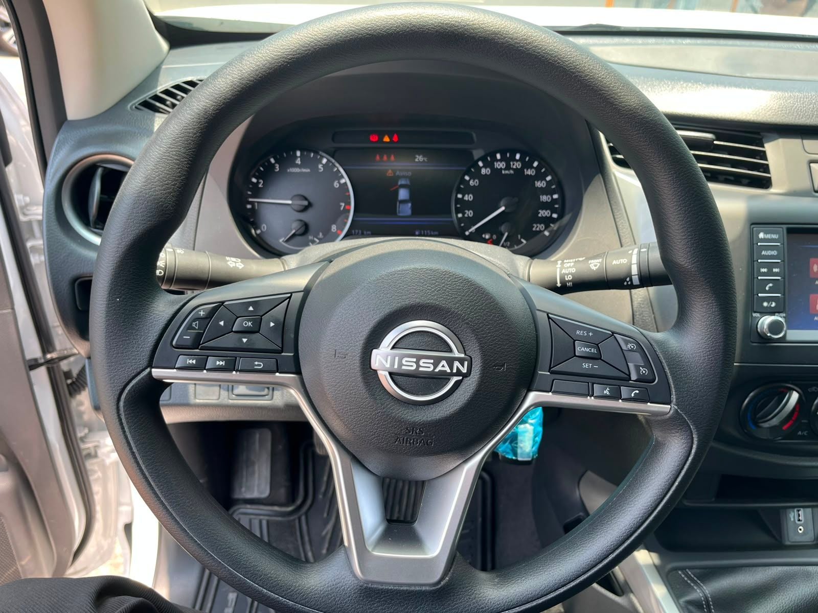 2025 Nissan Frontier 2.5 Doble Cabina LE 4x2 Mt