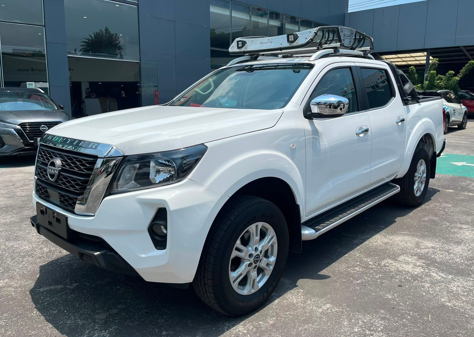 2025 Nissan Frontier 2.5 Doble Cabina LE 4x2 Mt