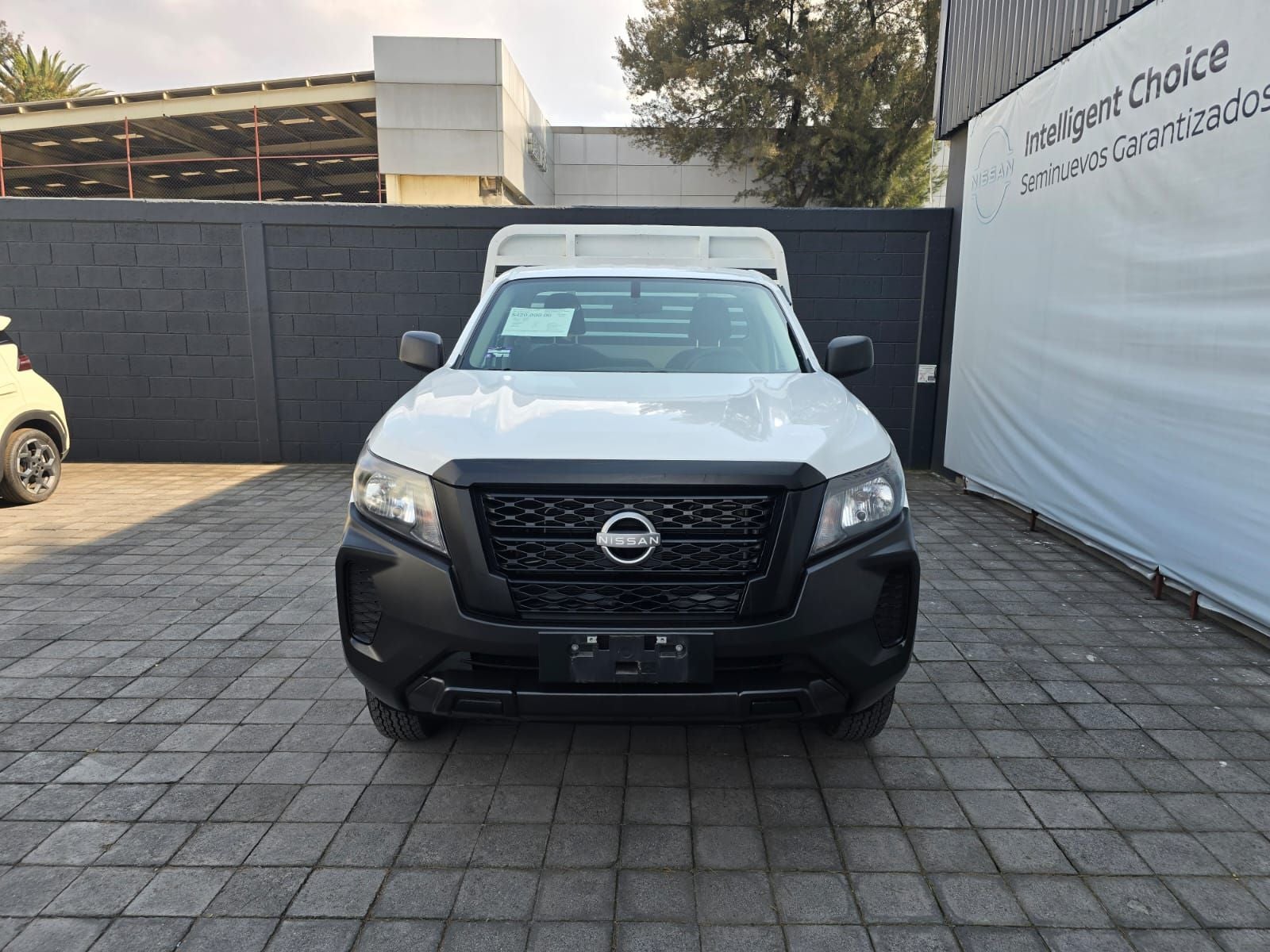 2025 Nissan NP300 2.5 Chasis AC VDC Mt