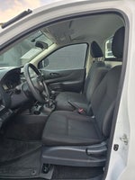 2025 Nissan NP300 2.5 Chasis AC VDC Mt
