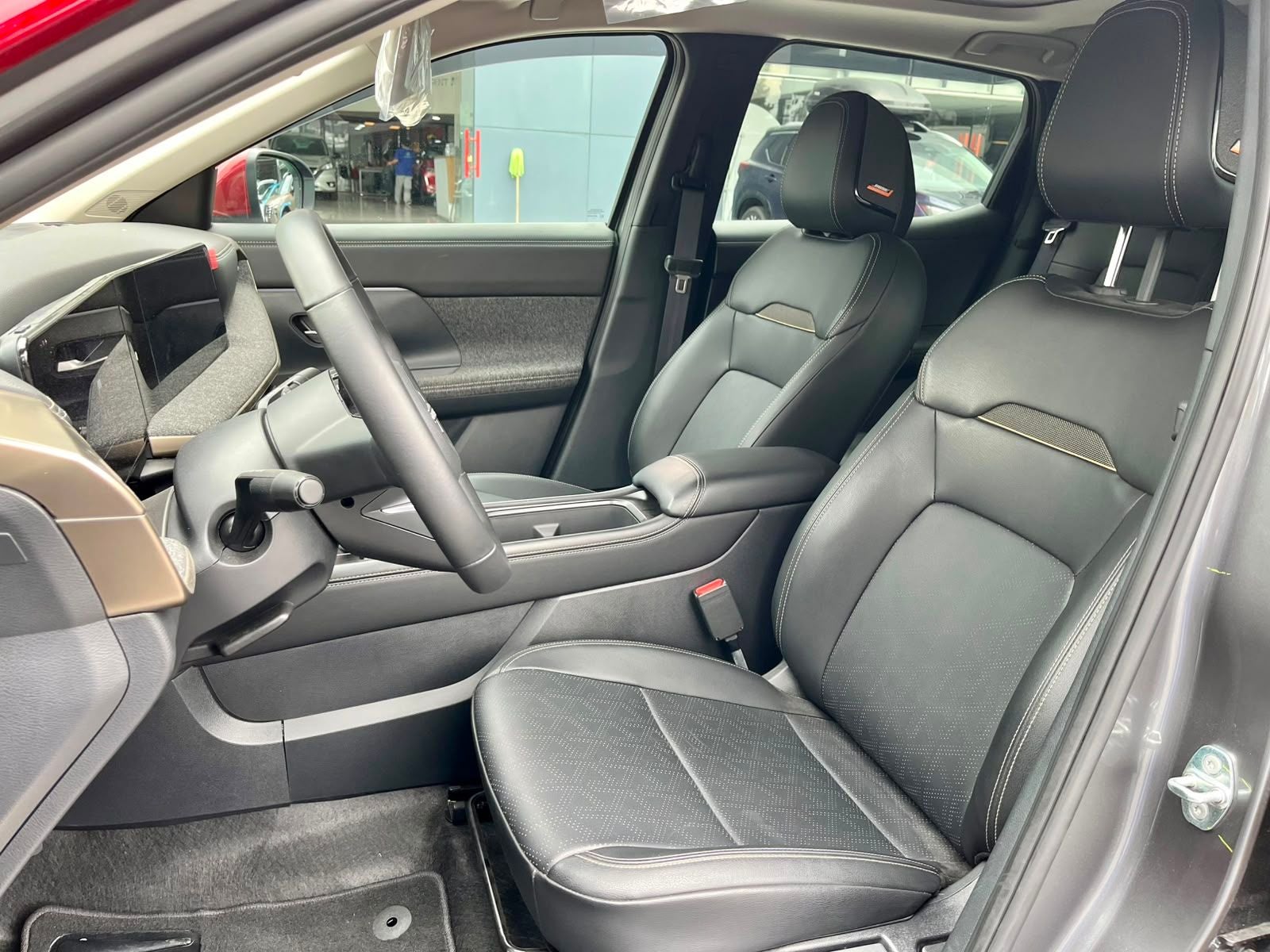 2025 Nissan Kicks 2.0 Platinum At