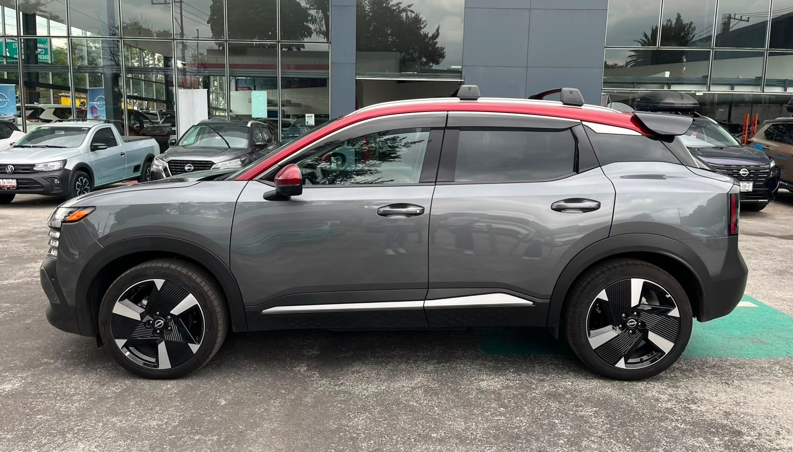 2025 Nissan Kicks 2.0 Platinum At