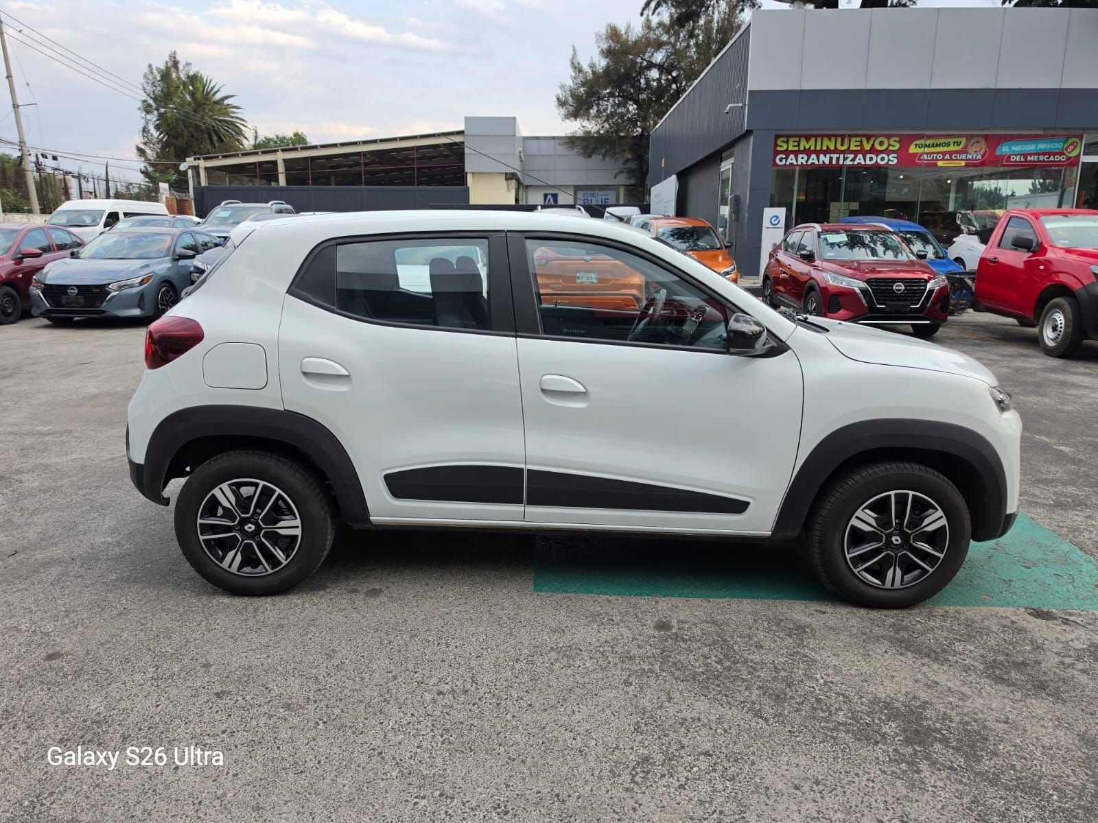 2025 Renault Kwid 1.0 Iconic Mt