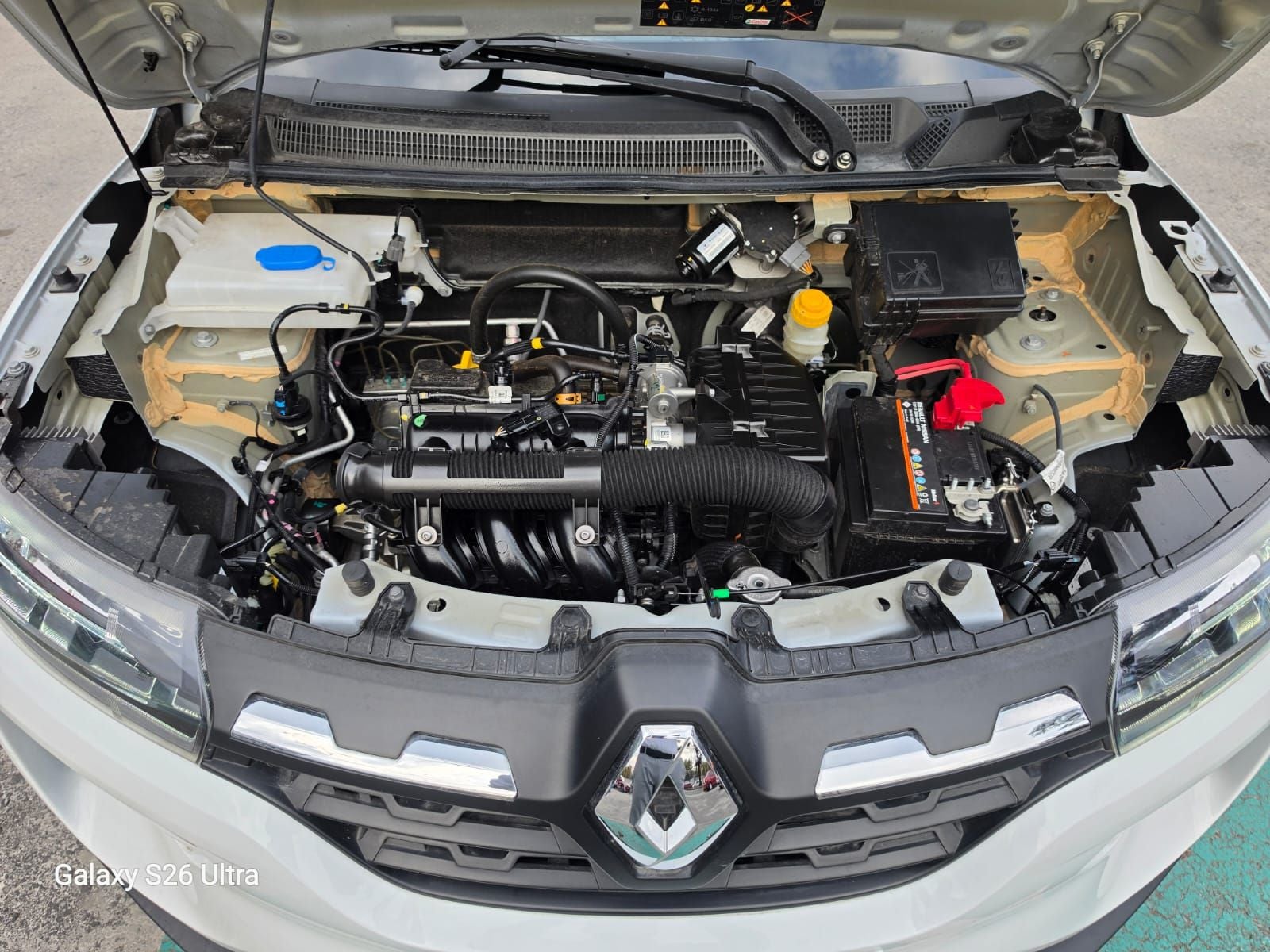 2025 Renault Kwid 1.0 Iconic Mt