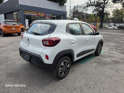2025 Renault Kwid 1.0 Iconic Mt