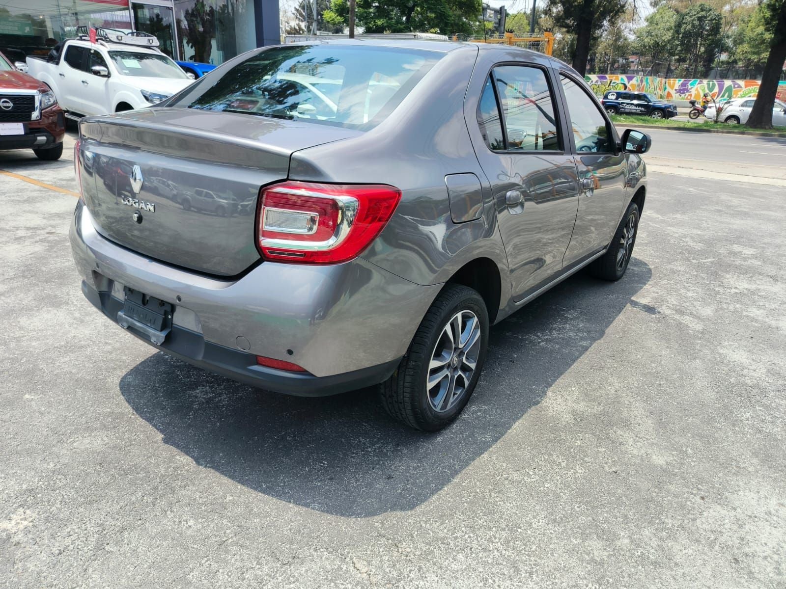 2024 Renault Logan 1.6 Intens At