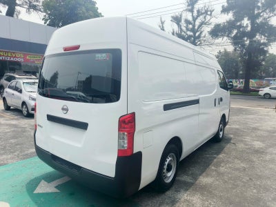 2024 Nissan Urvan 2.5 Panel Amplia AA Mt