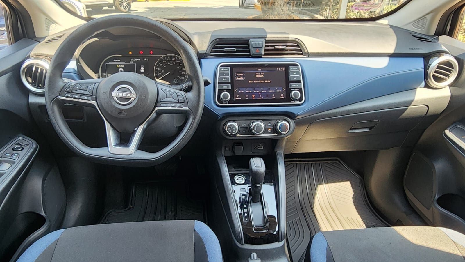 2025 Nissan Versa 1.6 Advance At