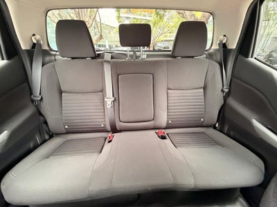 2025 Nissan Frontier 2.5 Doble Cabina LE 4x2 Mt