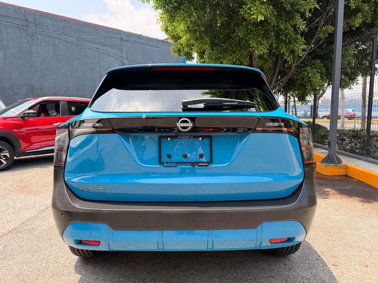 2025 Nissan Kicks 2.0 Advance At