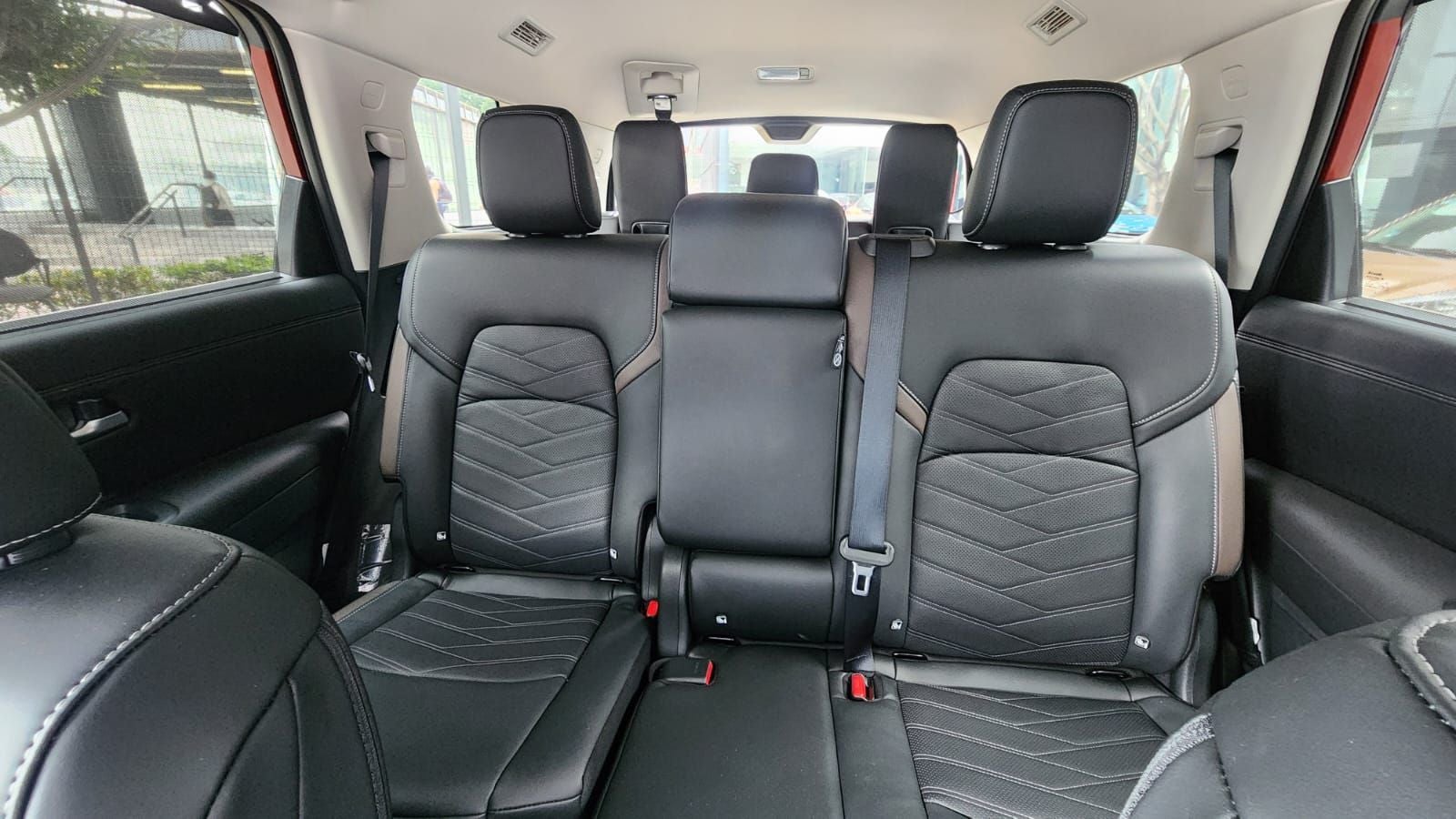 2025 Nissan Pathfinder 3.5 Platinum At