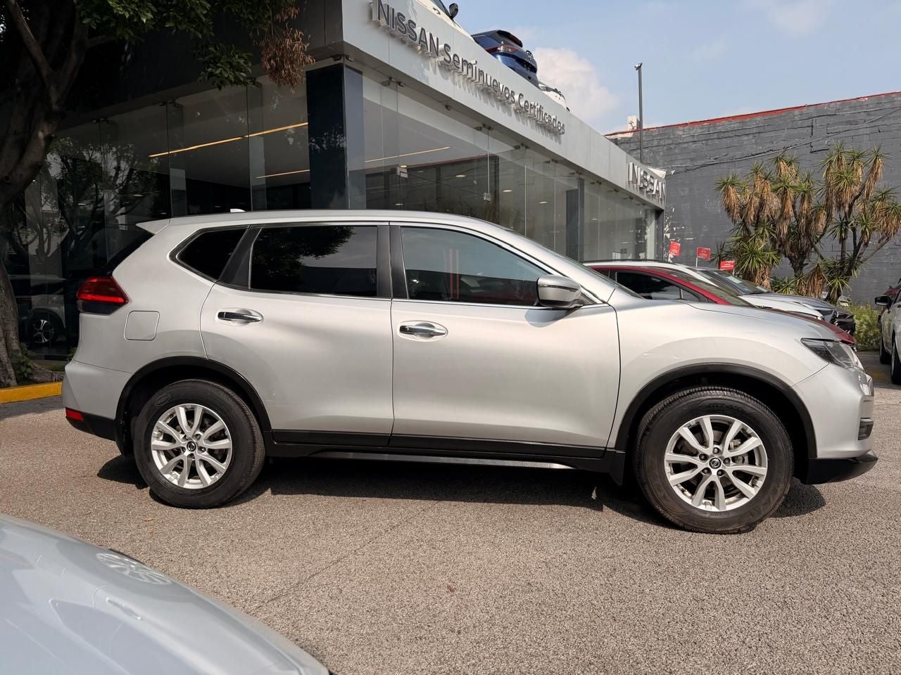 2019 Nissan X-Trail 2.5 Sense 2 Filas Cvt