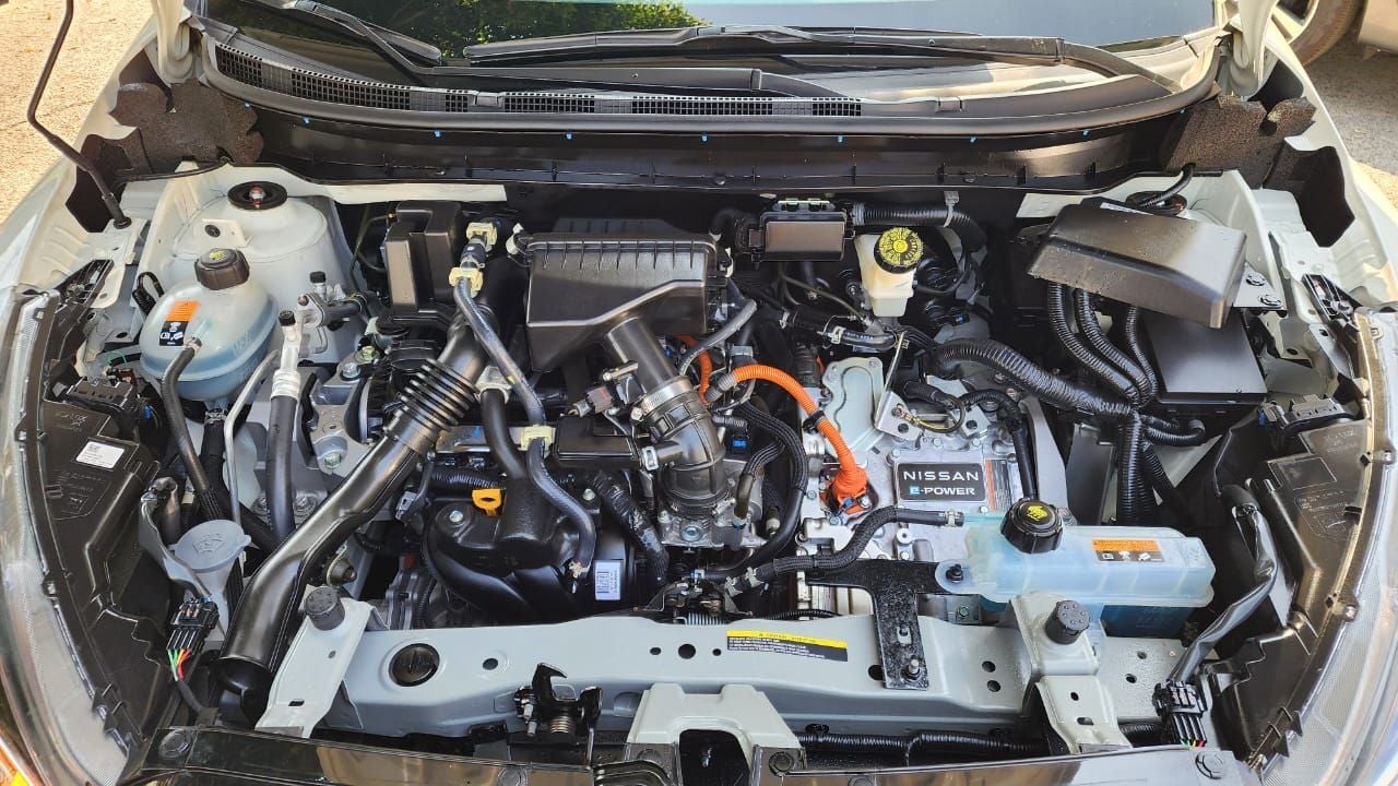 2025 Nissan Kicks E-Power Platinum At