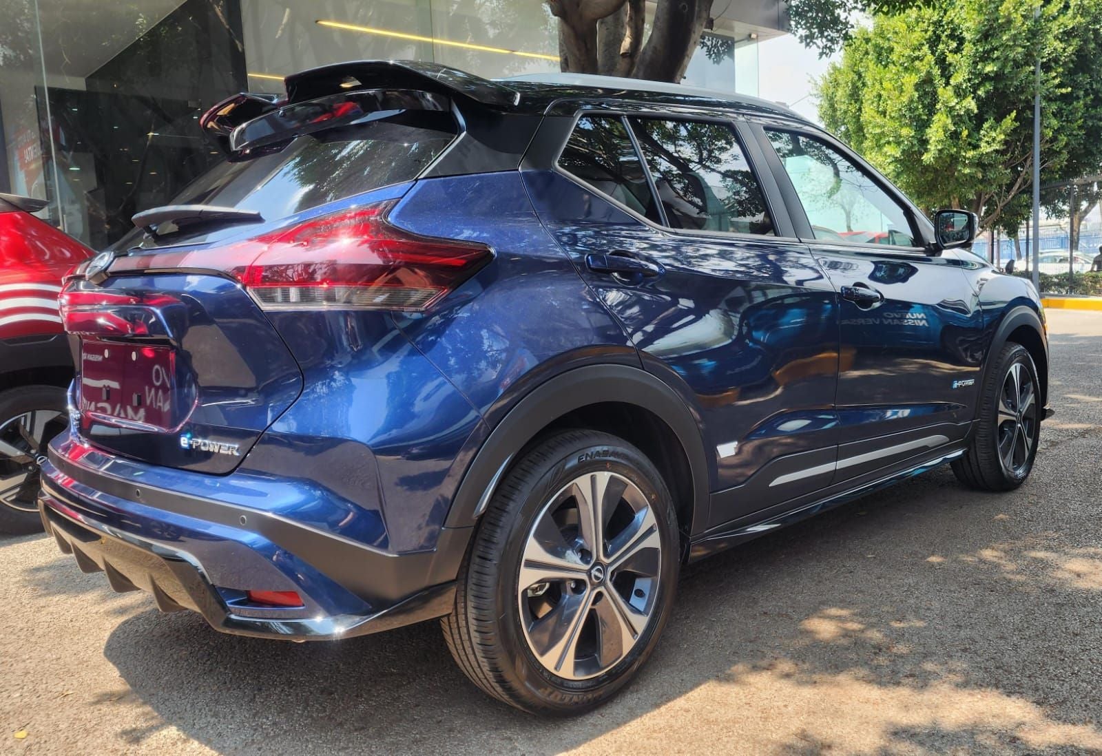 2025 Nissan Kicks E-Power Platinum At