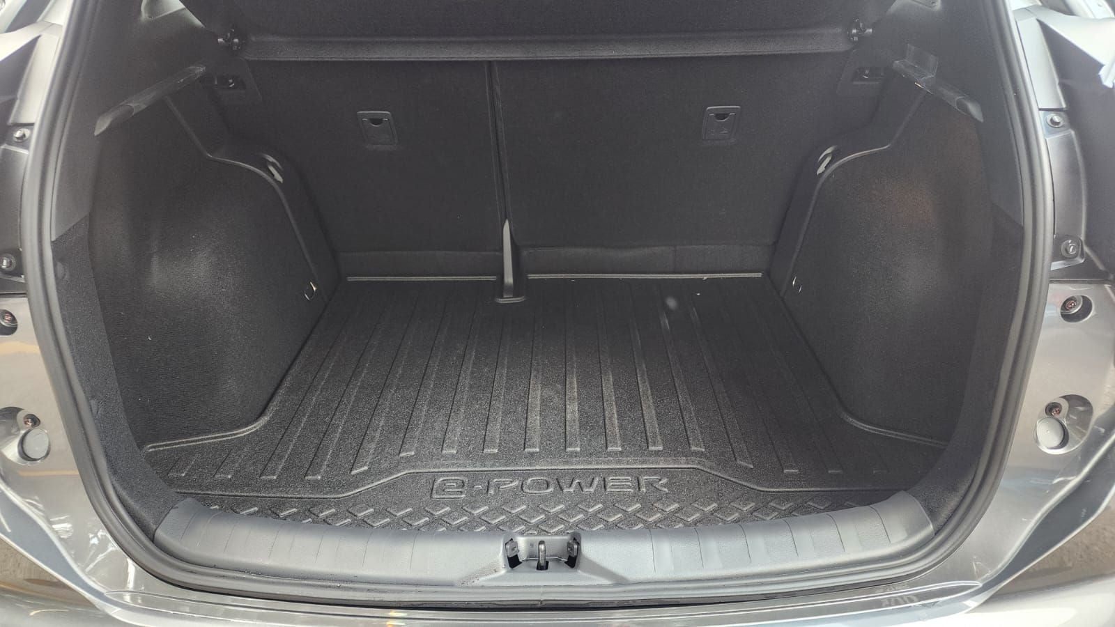 2025 Nissan Kicks E-Power Platinum At