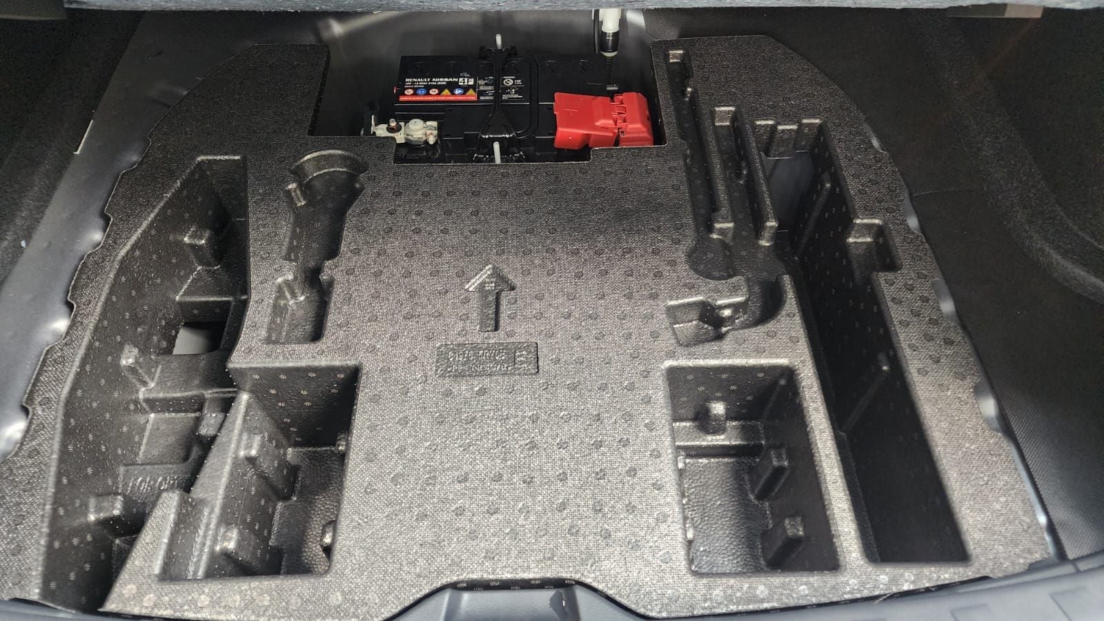 2025 Nissan Kicks E-Power Platinum At