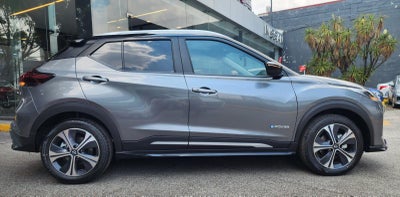 2025 Nissan Kicks E-Power Platinum At