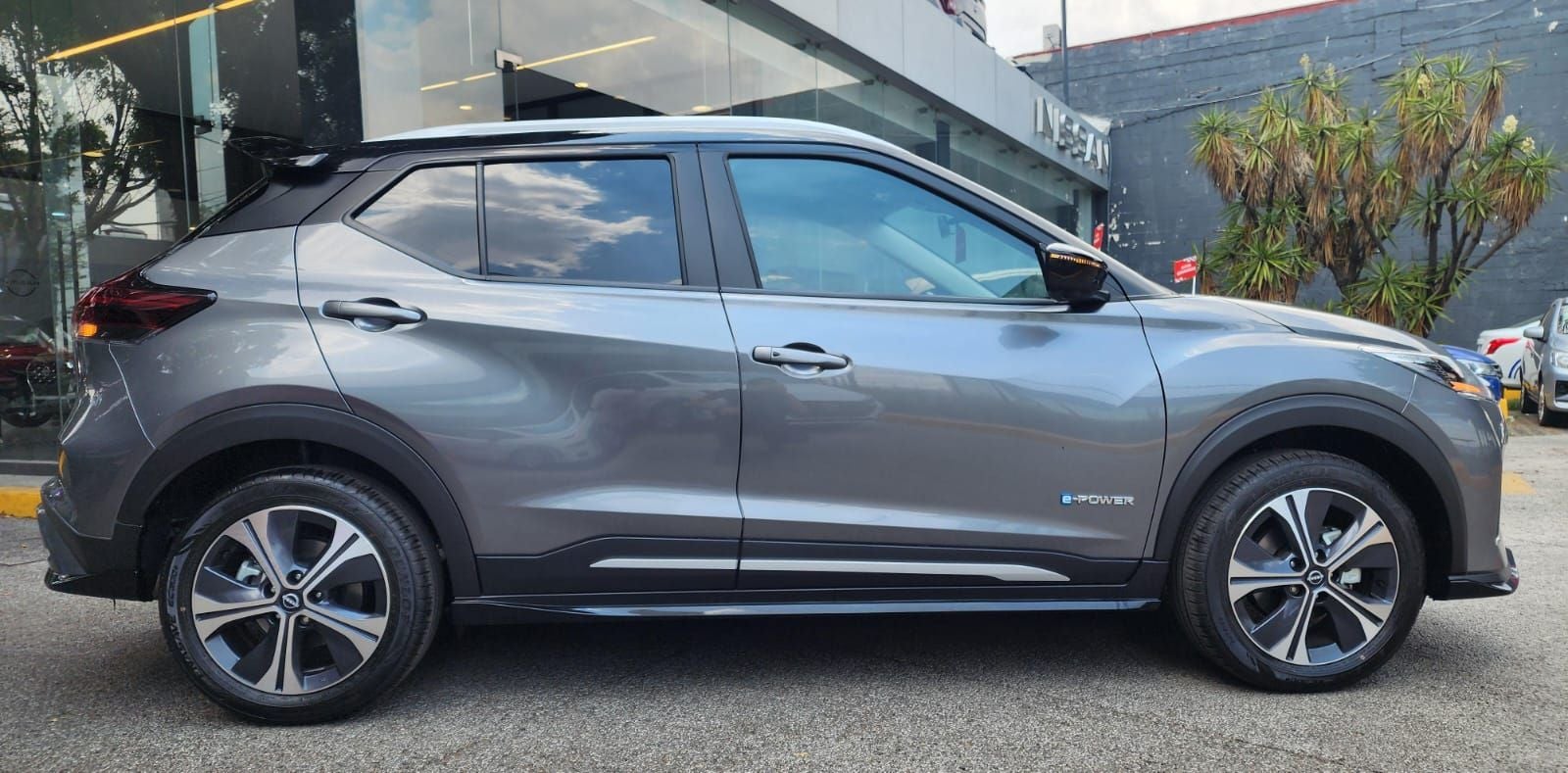 2025 Nissan Kicks E-Power Platinum At