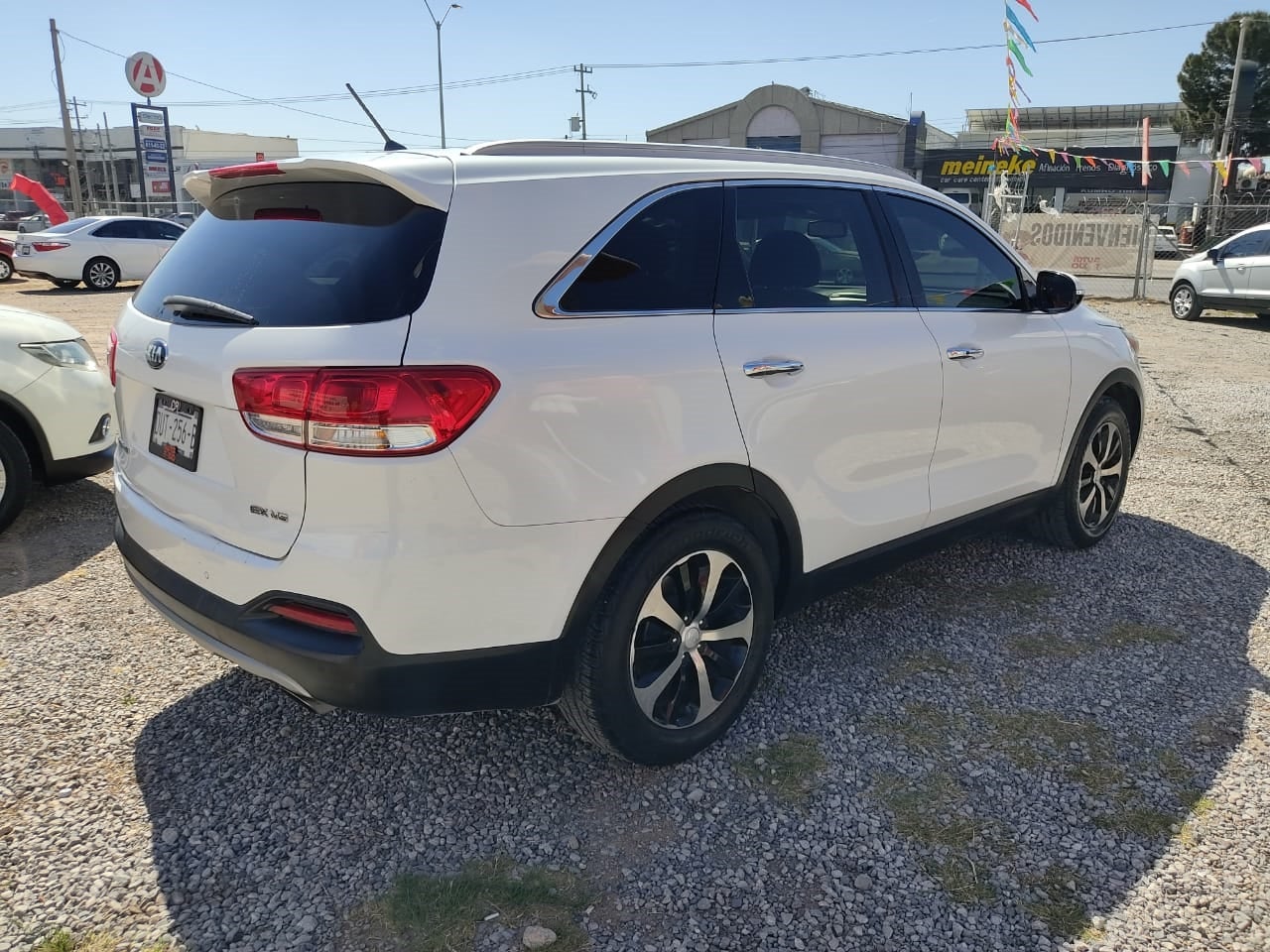 2018 Kia SORENTO 5 PTS EX V6 TA A/AC PIEL 7 PAS RA-18