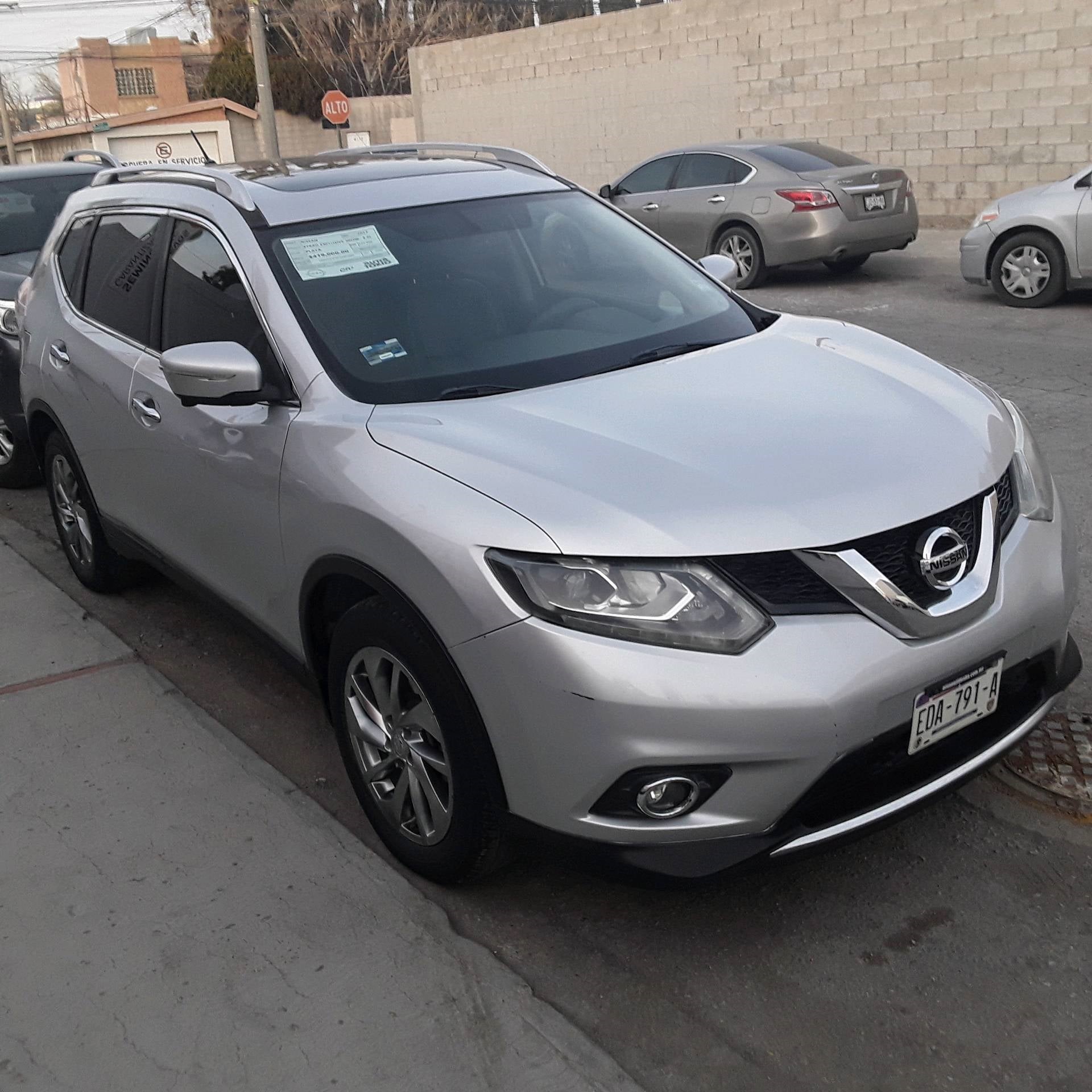 2017 Nissan X-TRAIL 5 PTS EXCLUSIVE CVT PIEL CD QC GPS 7 PAS RA-18 4X4