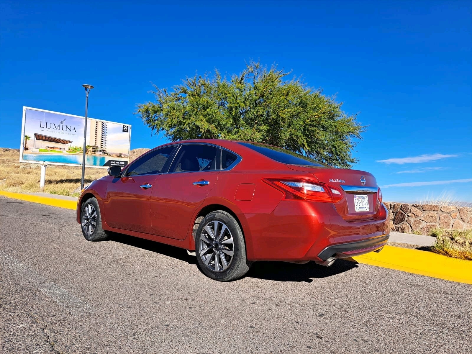 2017 Nissan ALTIMA 4 PTS ADVANCE L4 CVT CLIMATRONIC PIEL BLUETOOTH RA-17