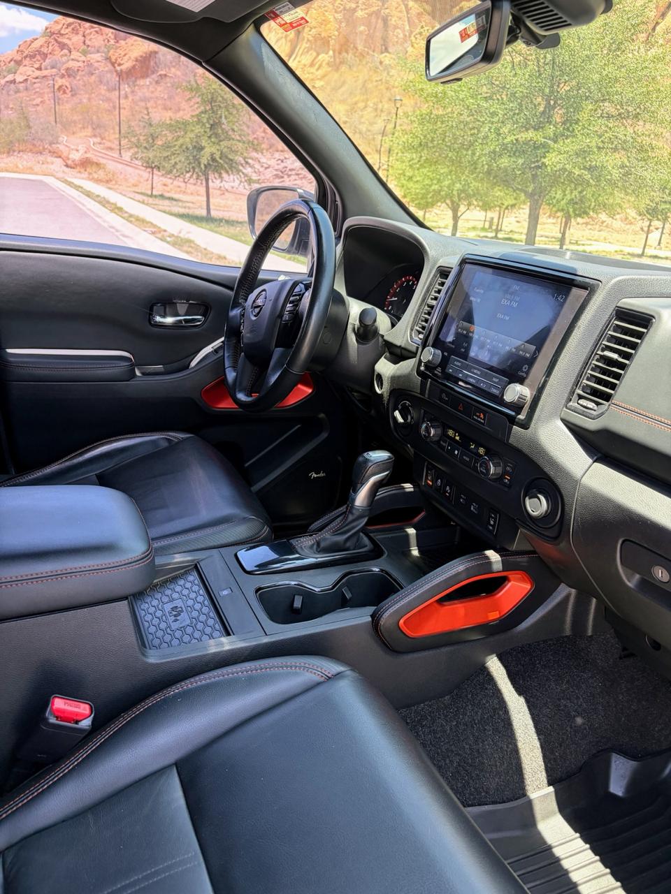 2023 Nissan FRONTIER 4P PRO-4X V63.8 AUT 4X4