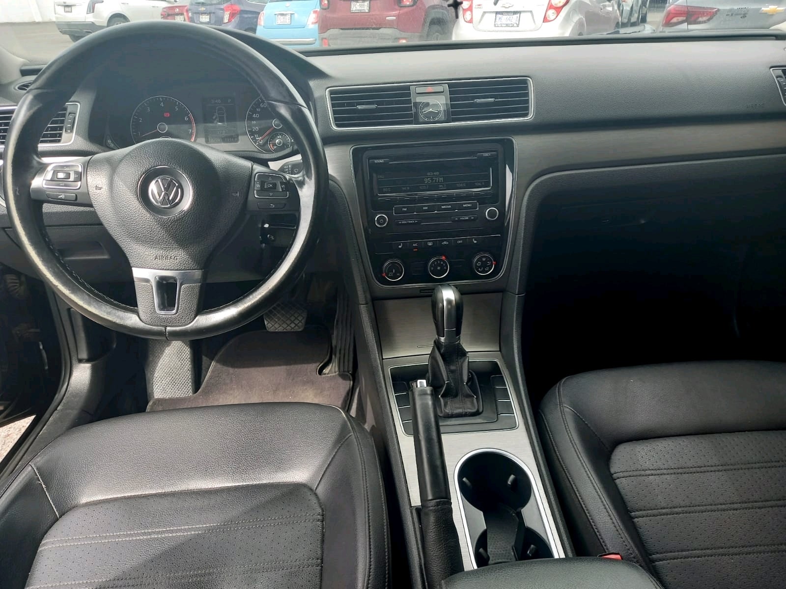 2014 Volkswagen PASSAT 4 PTS SPORTLINE 25L TIPTRONIC FLED PIEL RA-17