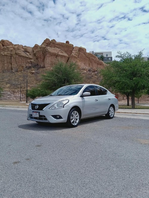 2018 Nissan VERSA 4 PTS ADVANCE TA AAC VE F NIEBLA RA-16