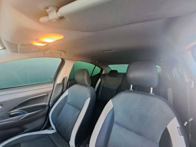 2020 Nissan VERSA 4 PTS ADVANCE TM5 AAC VE F NIEBLA RA-16