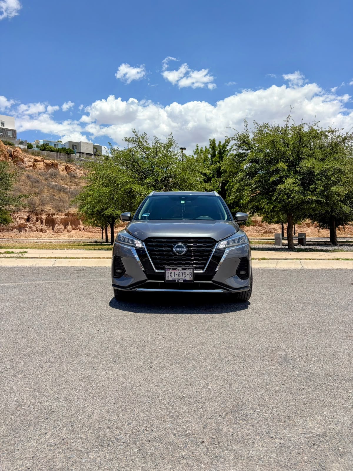 2023 Nissan KICKS 5 PTS PLATINUM 16L TA AAC AUT PIEL GPS RA-18