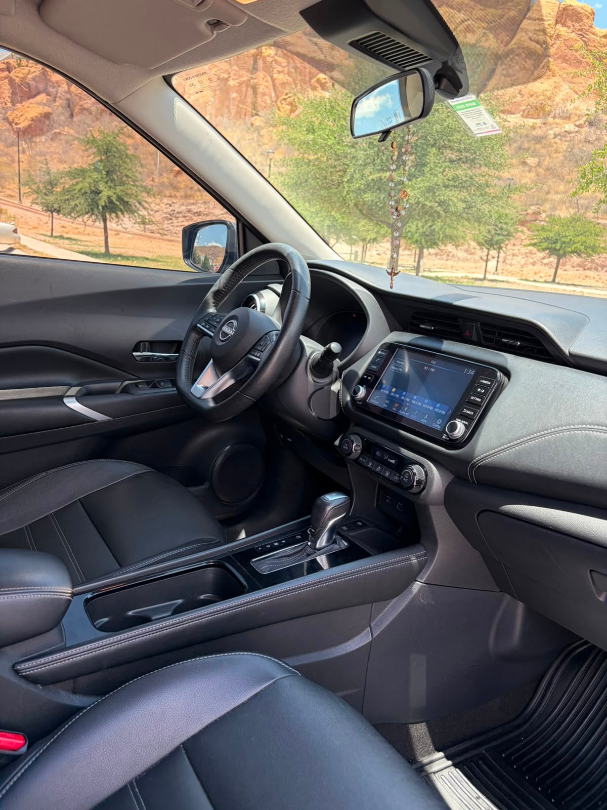 2023 Nissan KICKS 5 PTS PLATINUM 16L TA AAC AUT PIEL GPS RA-18