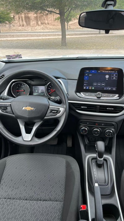 2024 Chevrolet TRACKER 5P LS L31.2T AUT