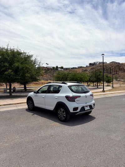 2023 RENAULT STEPWAY 5 PTS HB STEPWAY INTENS 16L TA AAC AUT VE GPS RA-16