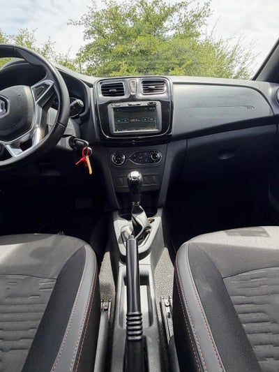 2023 RENAULT STEPWAY 5 PTS HB STEPWAY INTENS 16L TA AAC AUT VE GPS RA-16