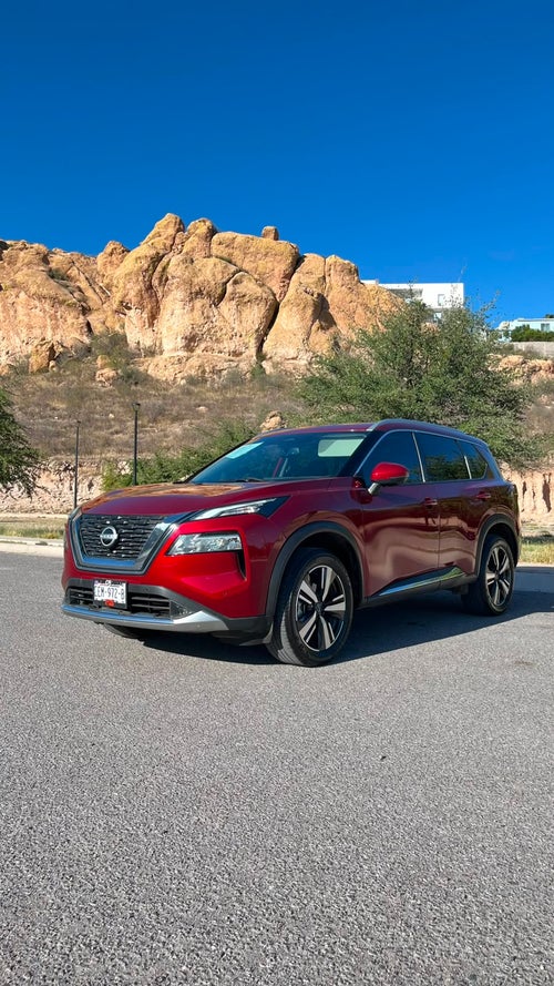 2023 Nissan X-TRAIL PLATINUM 2 FILAS