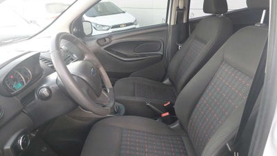 2016 Ford FIGO 5 PTS HB IMPULSE TM5 AAC MP3