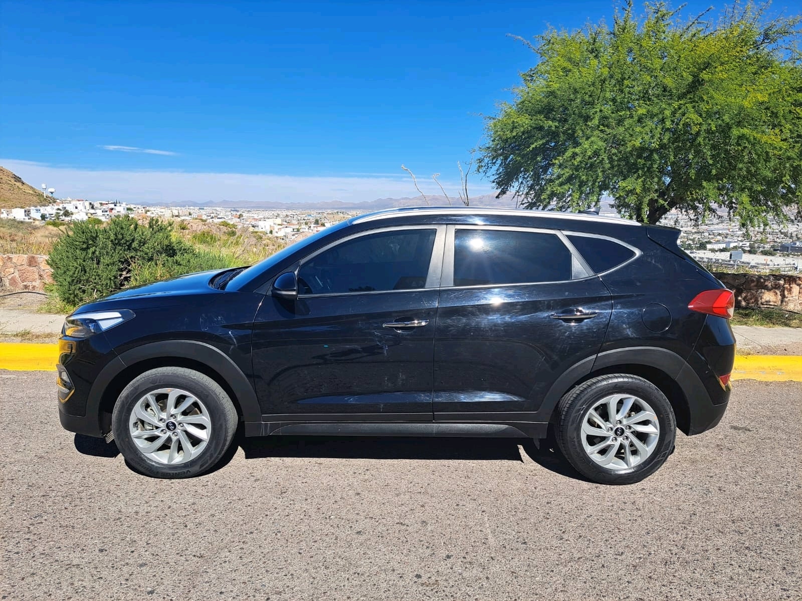 2018 Hyundai TUCSON 5 PTS LIMITED TA AAC AUT PIEL F LED RA-17