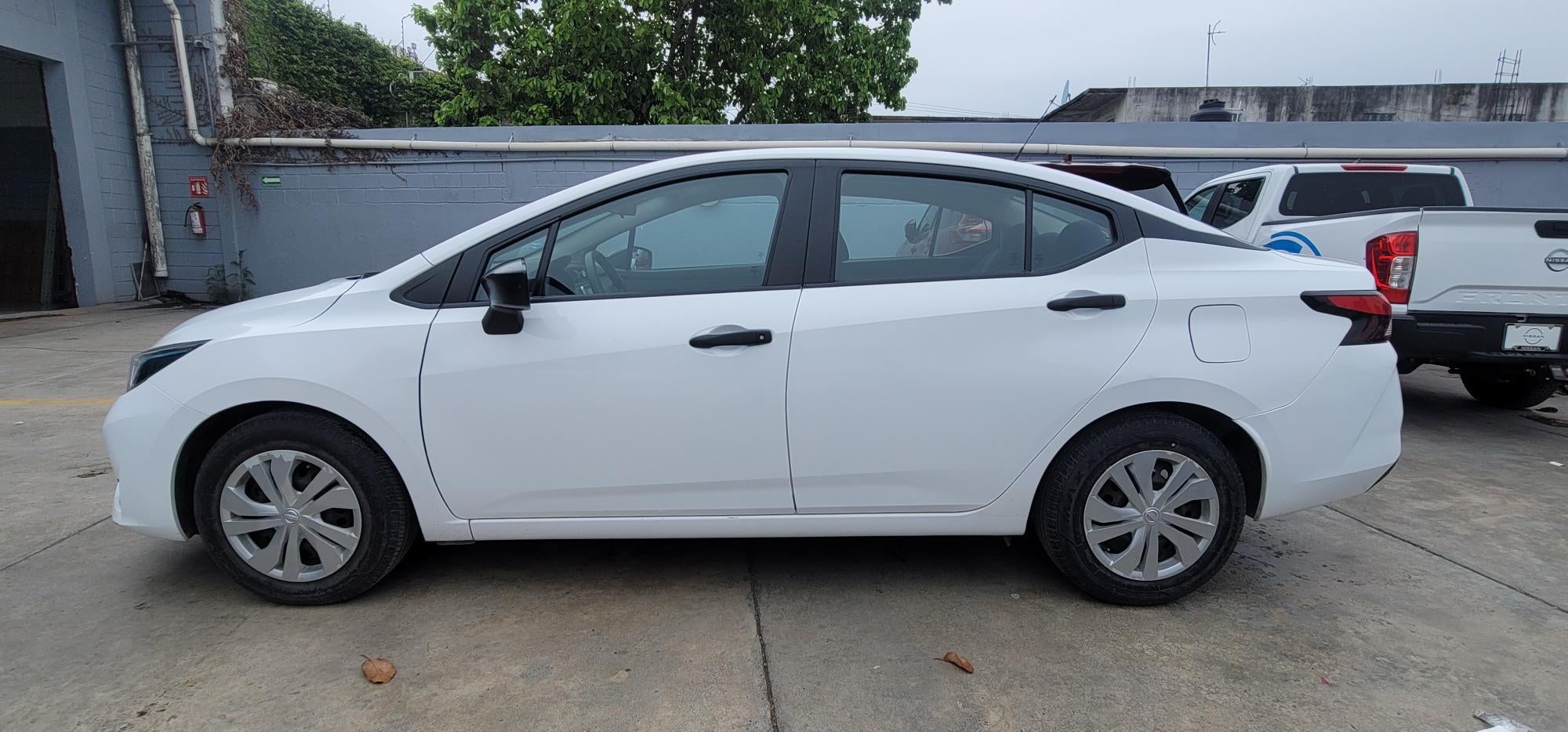 2023 Nissan VERSA 4P SENSE L41.6 MAN