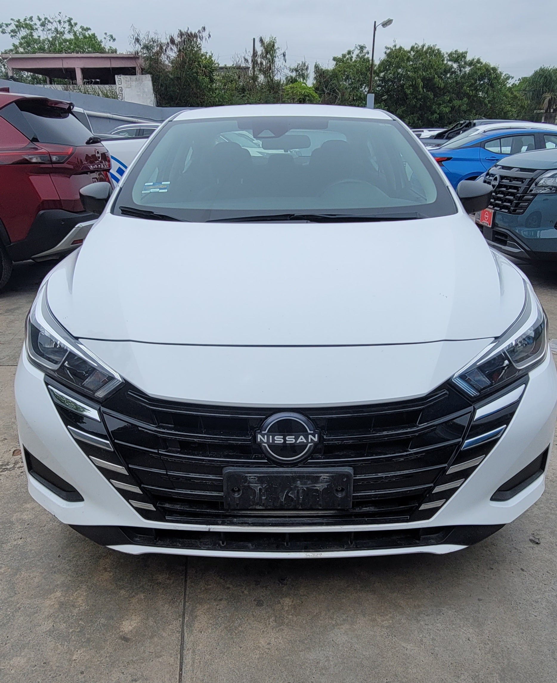 2023 Nissan VERSA 4P SENSE L41.6 MAN