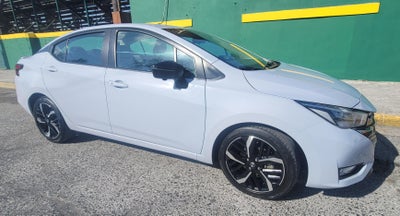 2024 Nissan VERSA 4P SR L41.6 AUT