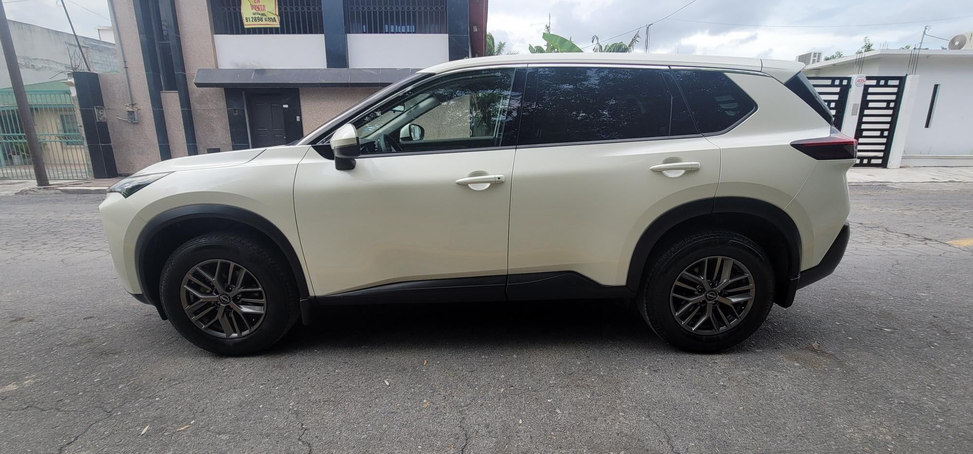 2023 Nissan X-TRAIL 5 PTS ADVANCE CVT QCP 5 PAS RA-18