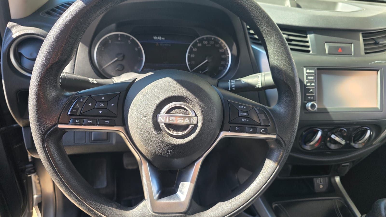 2023 Nissan FRONTIER 4P LE L42.5 MAN