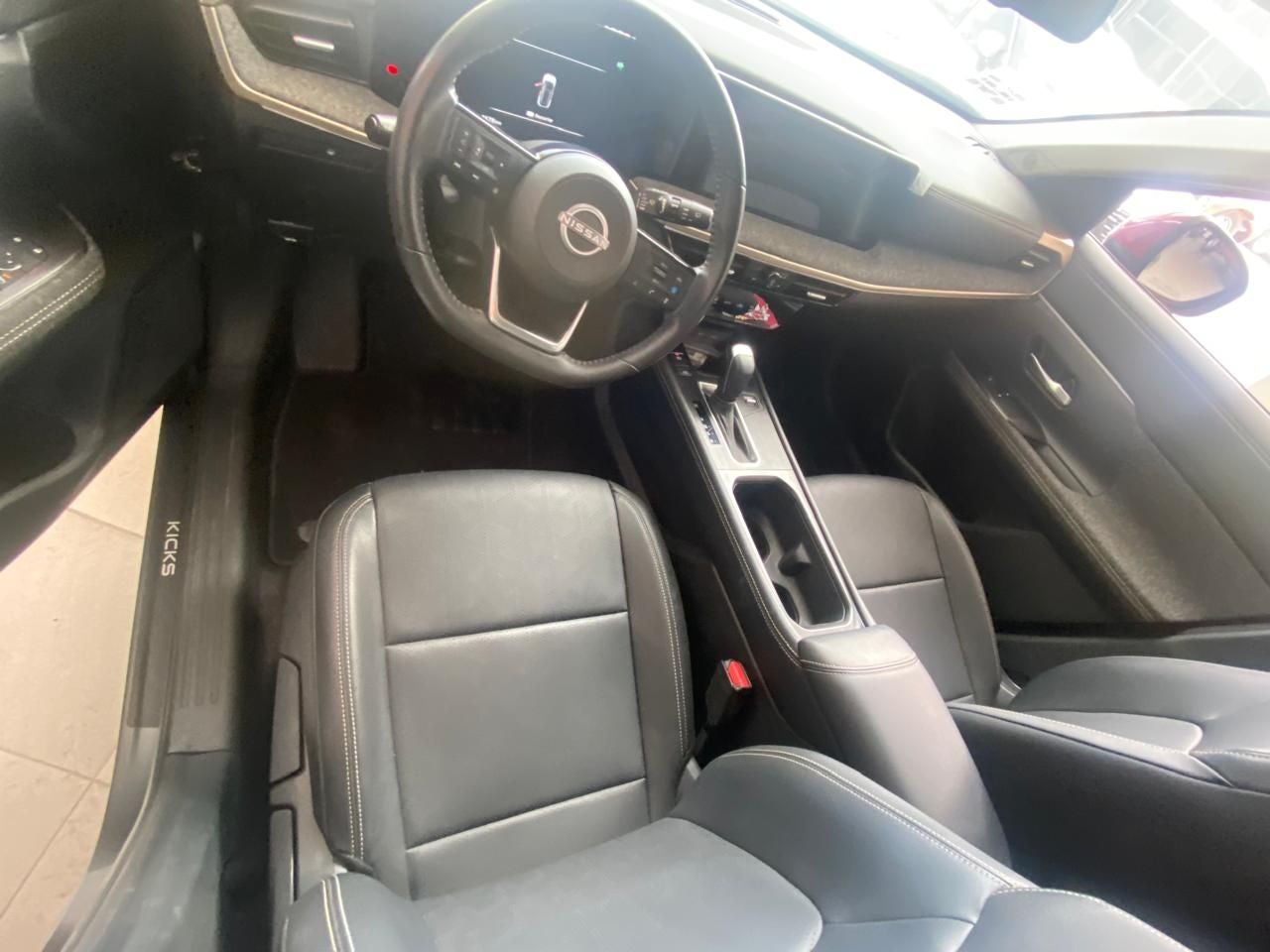 2025 Nissan KICKS 5P PLATINUM L42.0 AUT