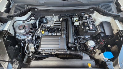 2023 Volkswagen TAOS 5 PTS COMFORTLINE 14L TA PIEL F LED RA-18