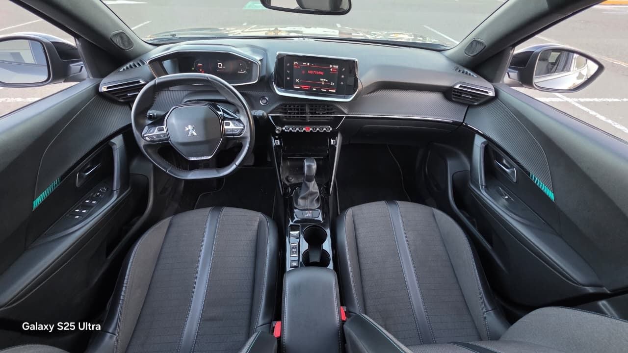 2023 PEUGEOT 2008 5 PTS ALLURE 12T 130 HP TA RA-17