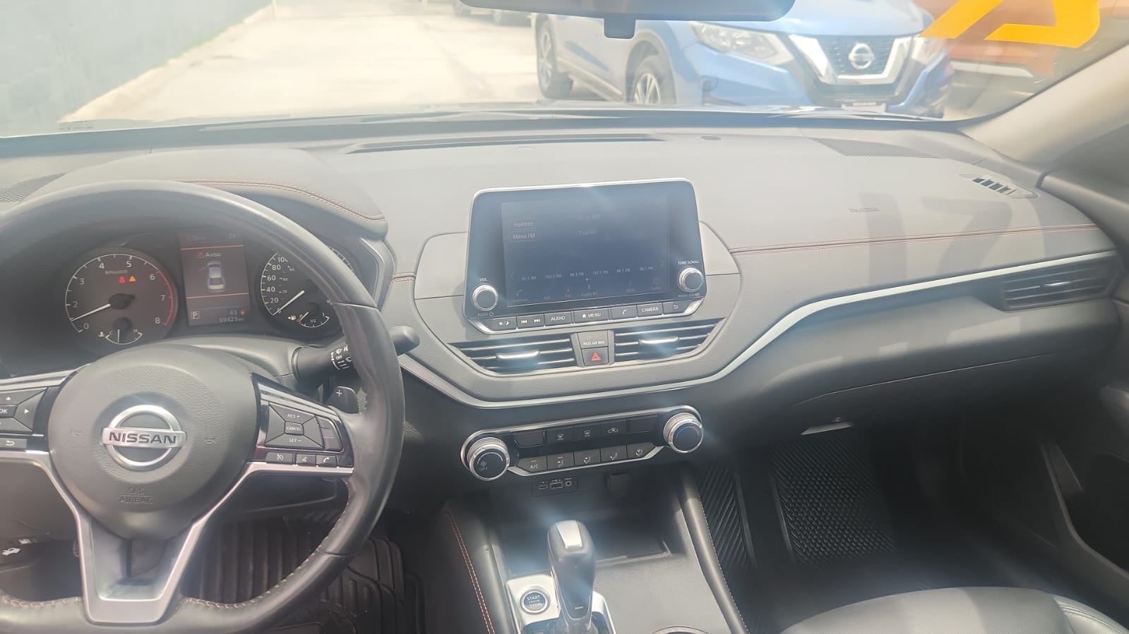 2021 Nissan Altima 4 pts. SR, 2.0T, CVT, a/ac., VE del., RA-19
